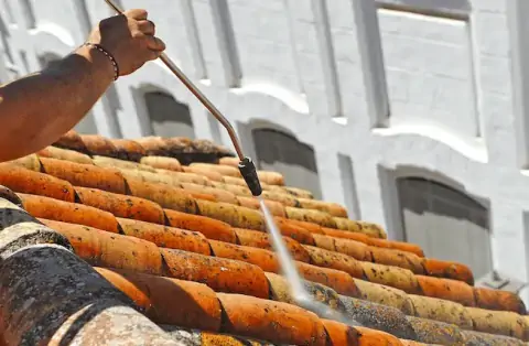 Nettoyage de toitures - Boves